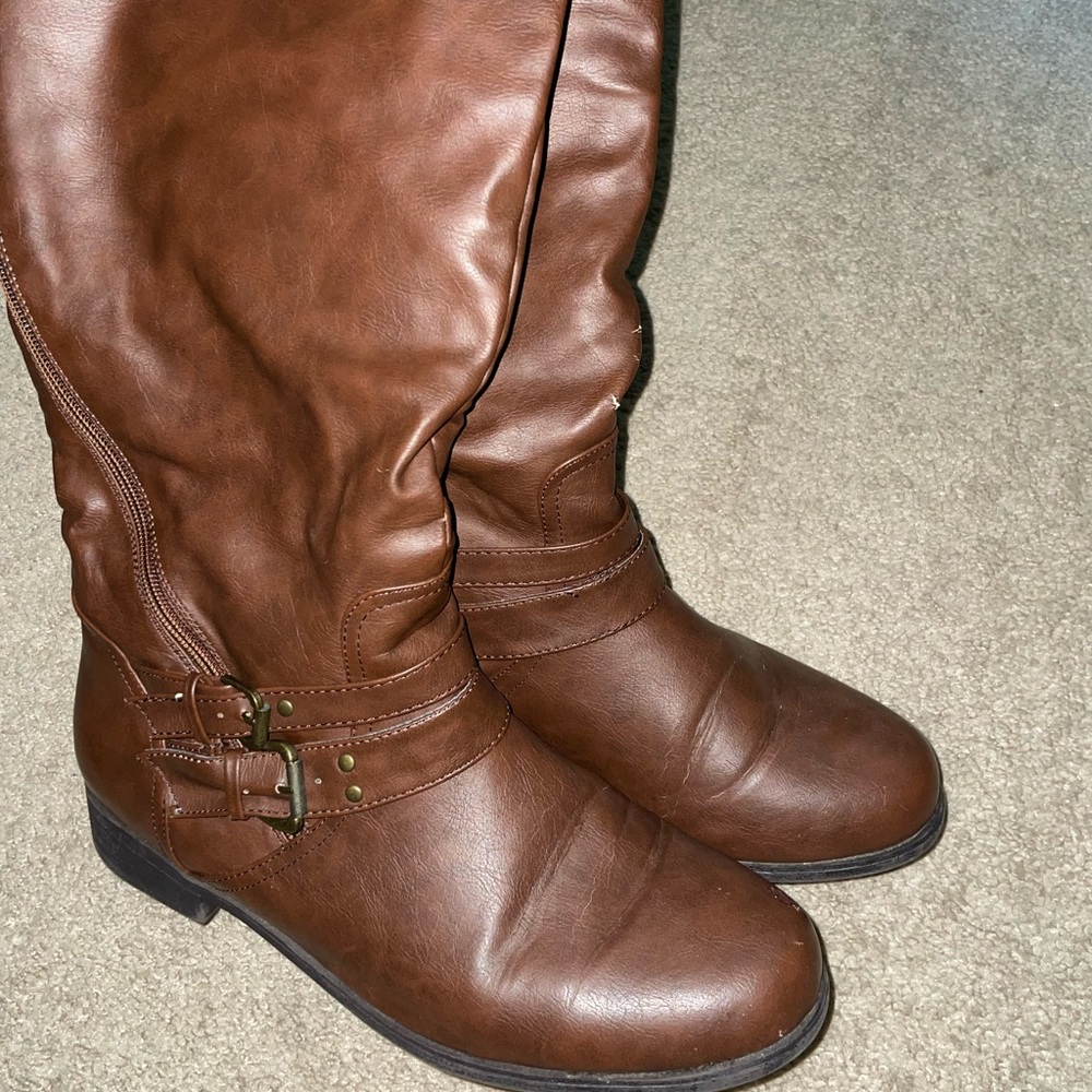 Brown boots